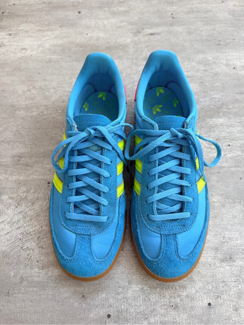 adidas Bright Blue Suede Low-Top Sneakers with Neon Yellow Stripes - Picture 2 of 5